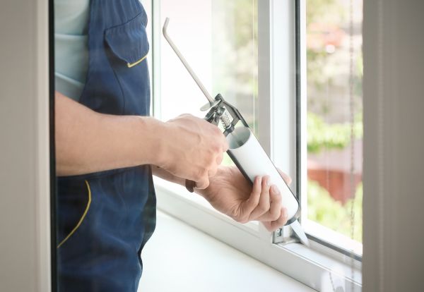 House Window Sealing